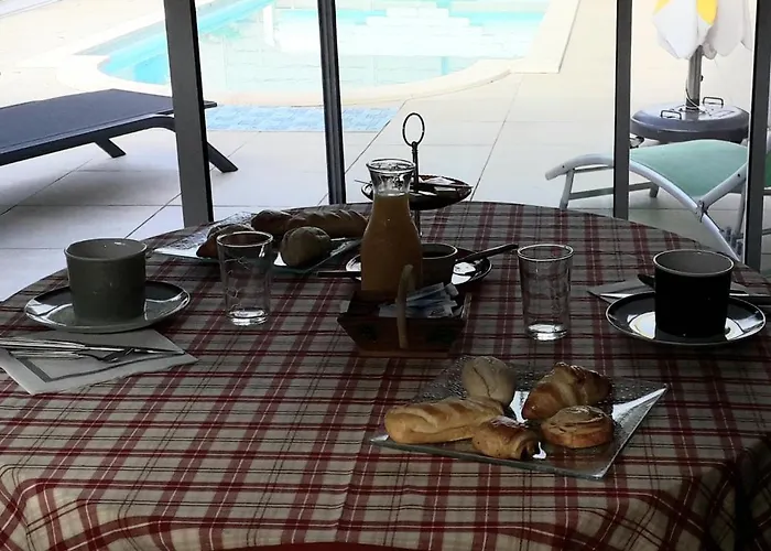 Проживание в семье Les Hippocampes *